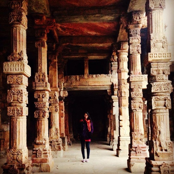 Meet your Posher, Sarah - Picture 3 of 3